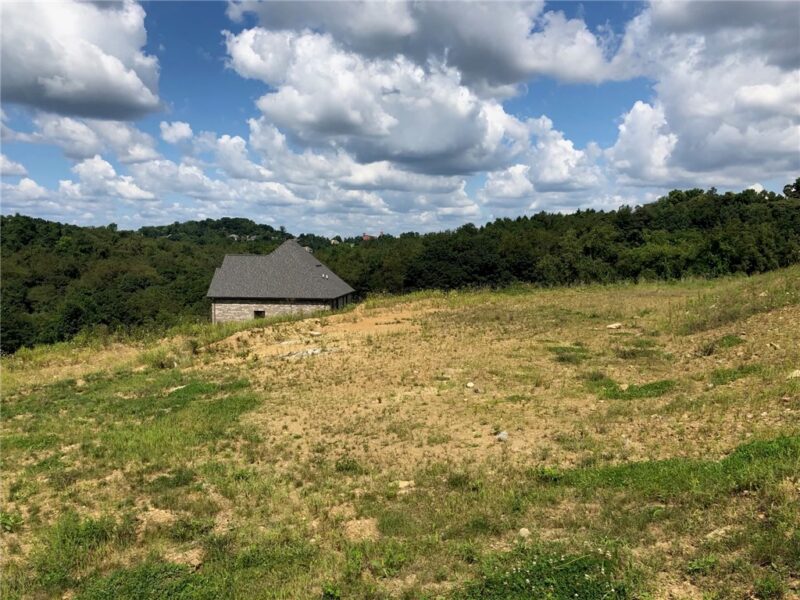 4010 Shenandoah Dr — photo 3