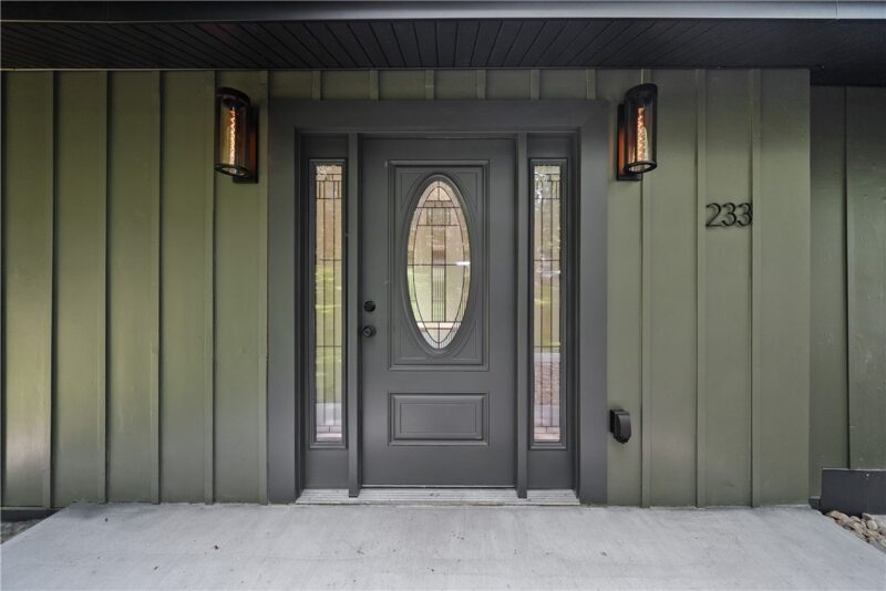 233 Horseshoe Drive — photo 3