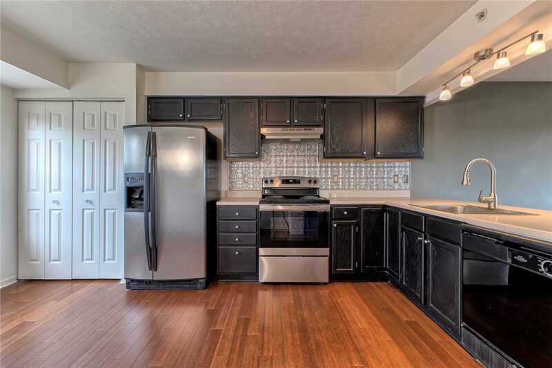 149 Mountain Dr — photo 3