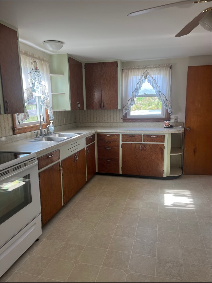 180 Oniontown Road — photo 5