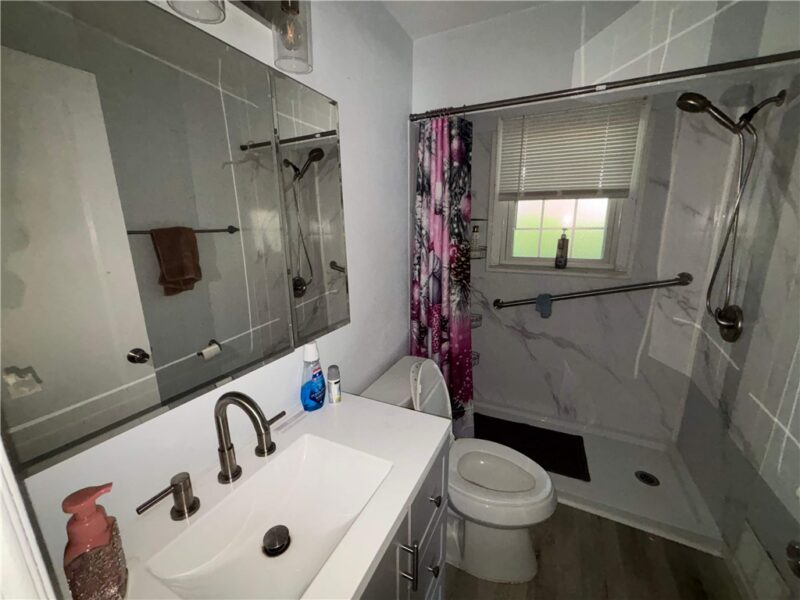 224 Seneca Dr — photo 7