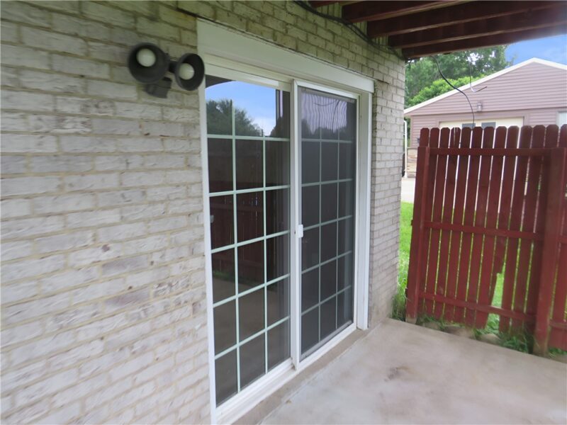 115 Bristol Ln — photo 5