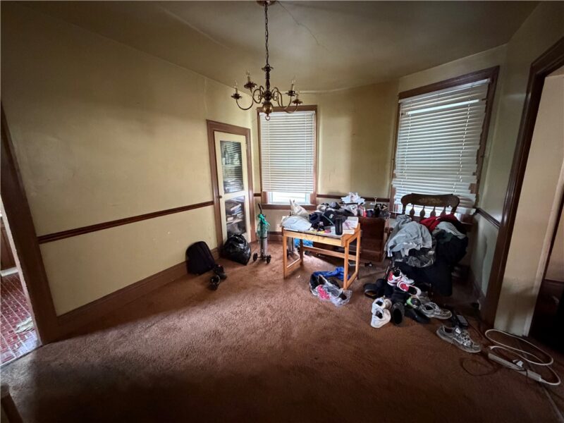 547 Marie Ave — photo 4