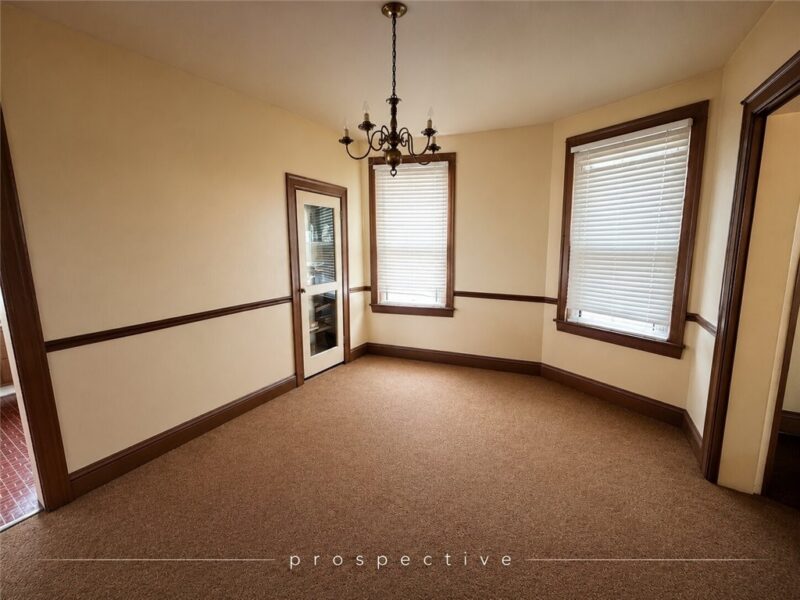 547 Marie Ave — photo 5