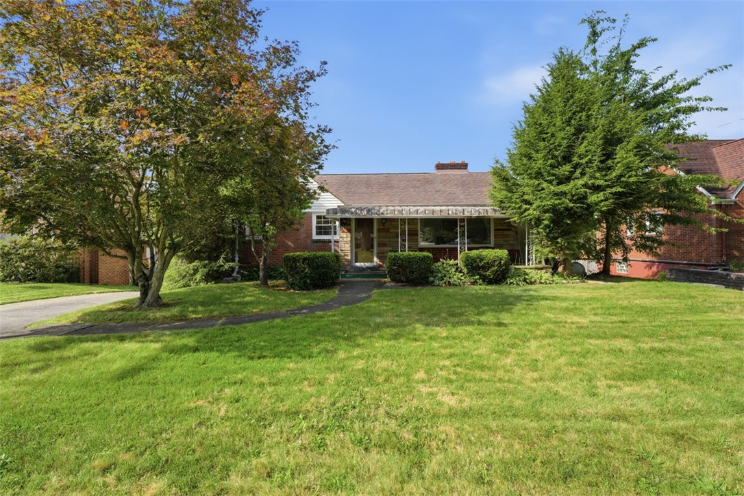 125 White Oak Dr — photo 1