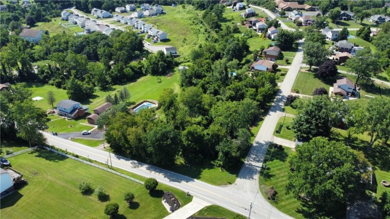 Barnes Lake /Farview Drive — photo 2