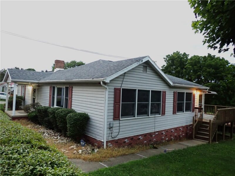 170 CLUB YORK ROAD — photo 4