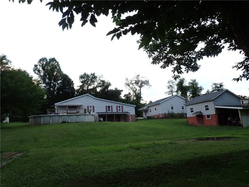 170 CLUB YORK ROAD — photo 7