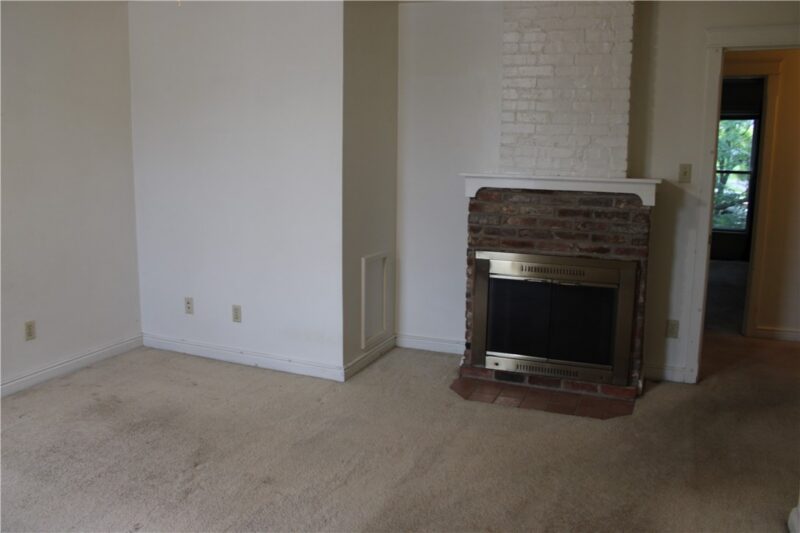 1299 Philadelphia St — photo 8