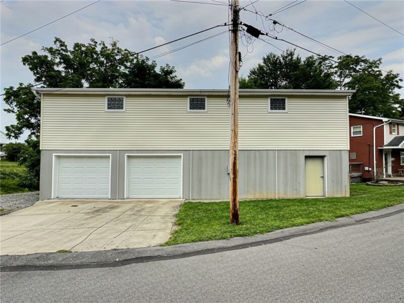 437 E Prospect Ave — photo 3