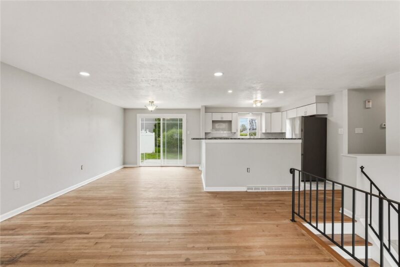 235 Princeton Drive — photo 6