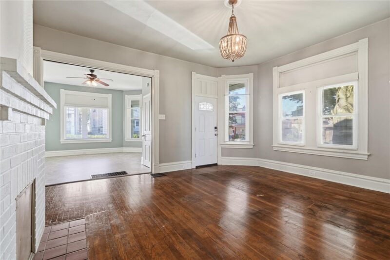 306 N 1st St — photo 5