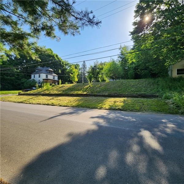 702 Court St — photo 1