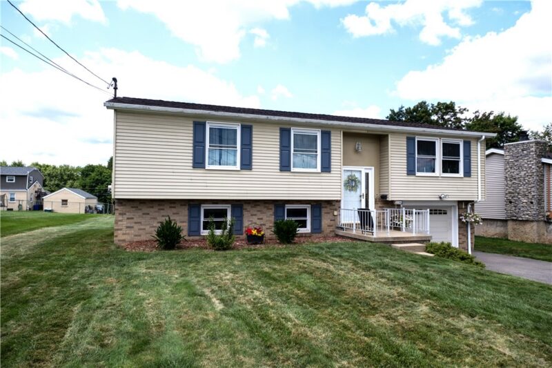 1196 Ella St. — photo 2