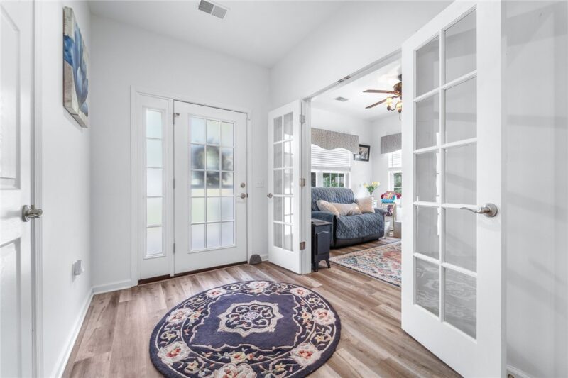 1804 Seminole Circle — photo 3