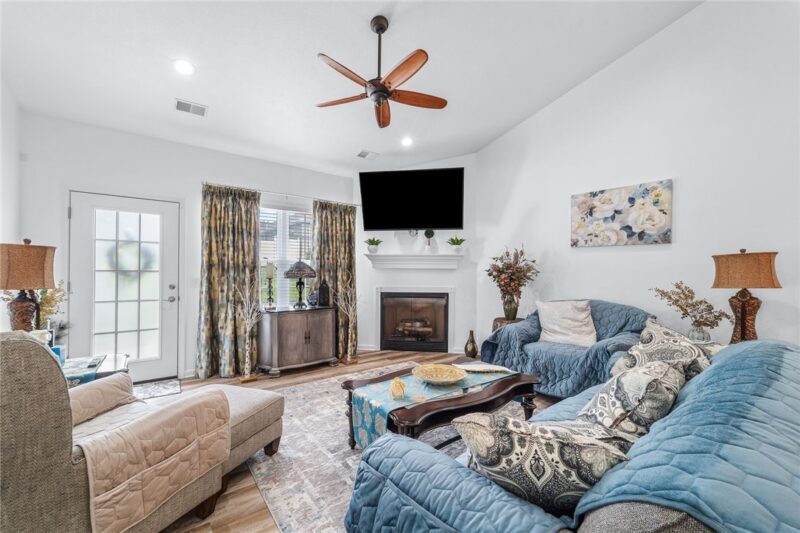 1804 Seminole Circle — photo 7