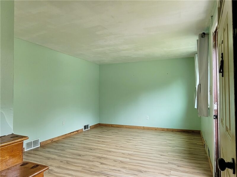 5 Marie Avenue — photo 8