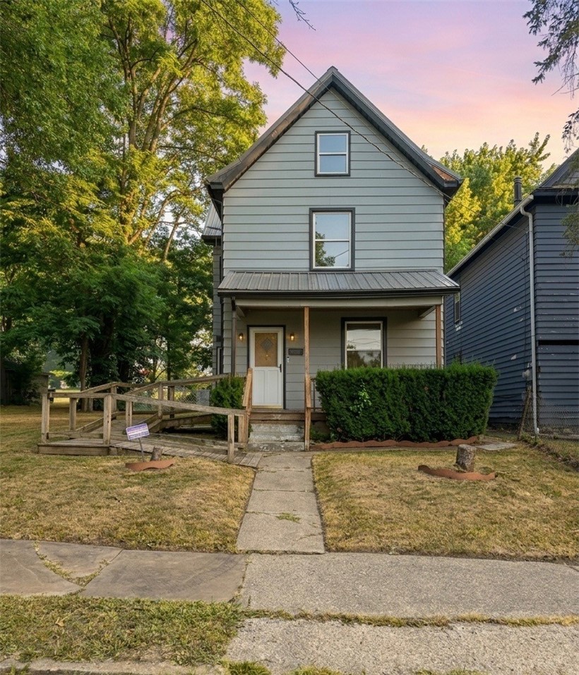 905 Spearman Ave — photo 1