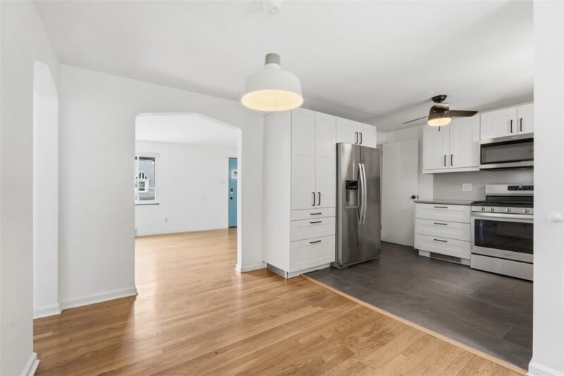 3653 Harbison Ave — photo 8