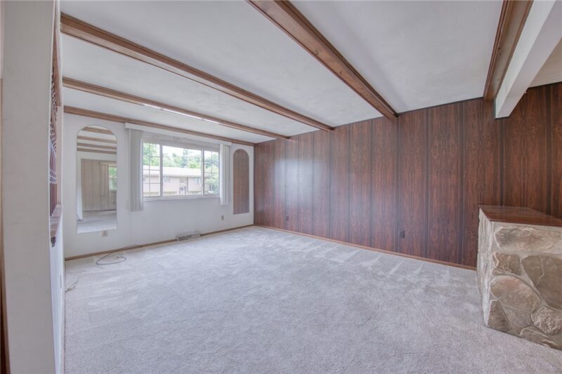 642 Pikeview Dr — photo 5