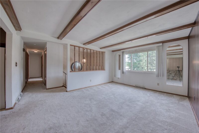 642 Pikeview Dr — photo 6