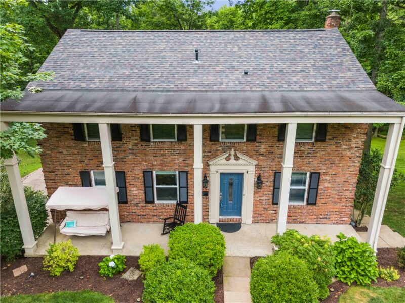 437 Hunting Creek Rd — photo 2