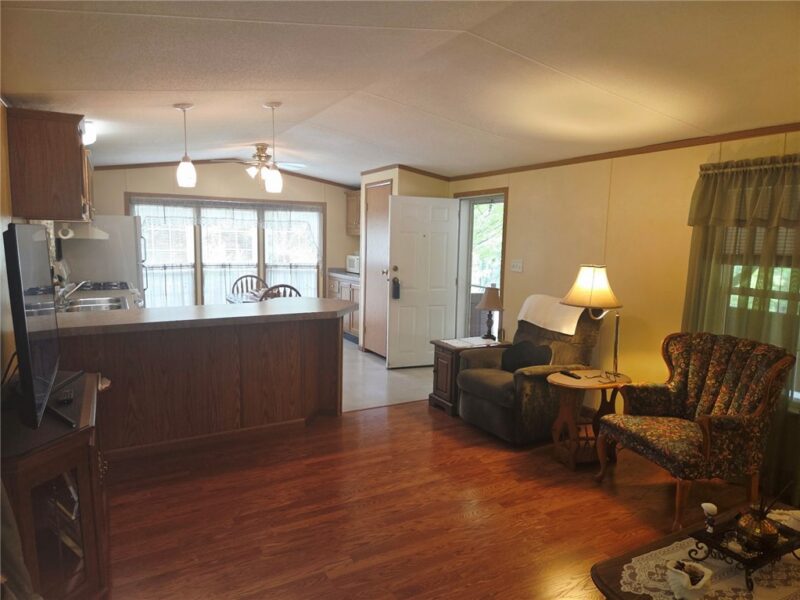 214 Baxter Ln — photo 8