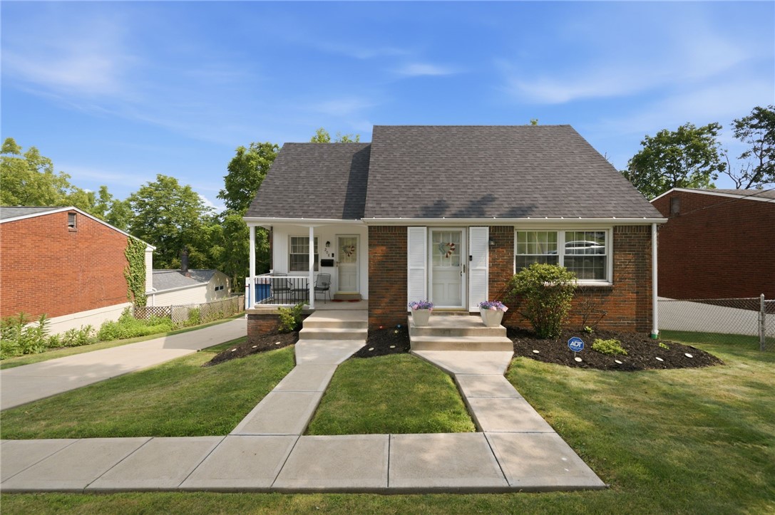 208 Parkedge Rd — photo 1