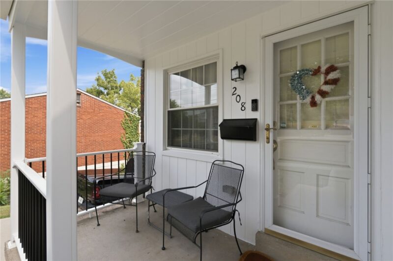 208 Parkedge Rd — photo 3