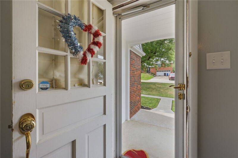 208 Parkedge Rd — photo 4