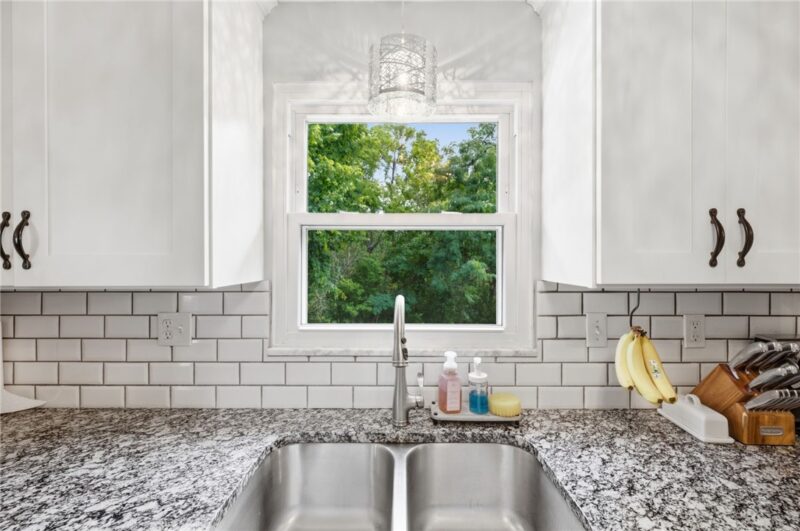 208 Parkedge Rd — photo 8