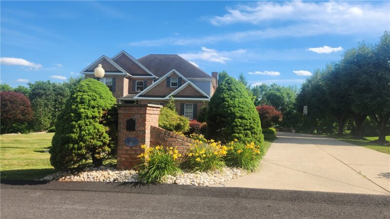 32 Hawthorne Ln — photo 7