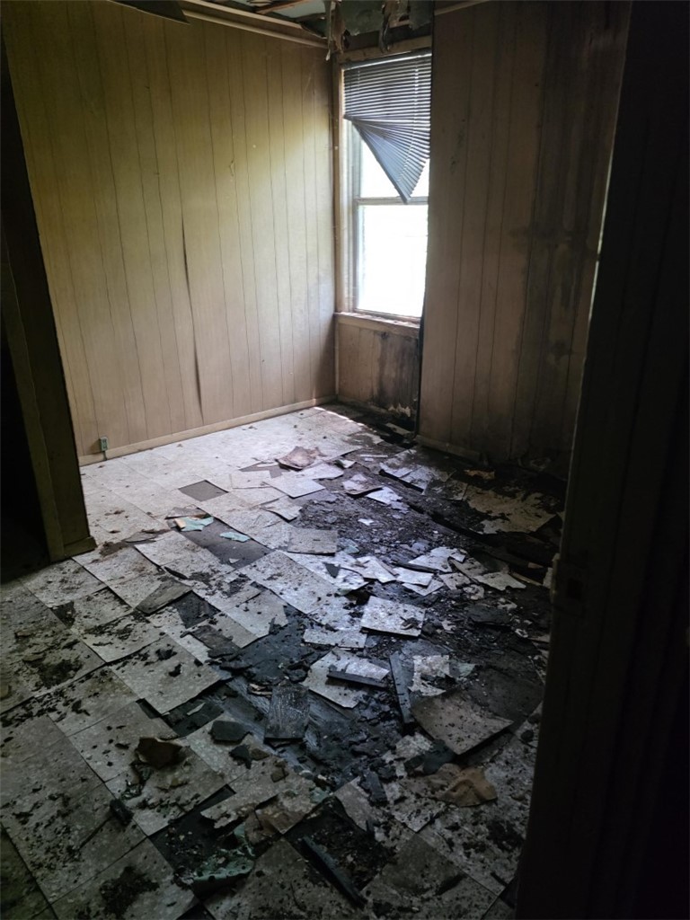 172 Marsden St — photo 3