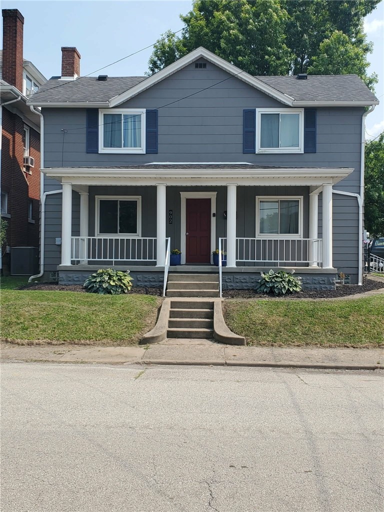 902 Henry St — photo 1