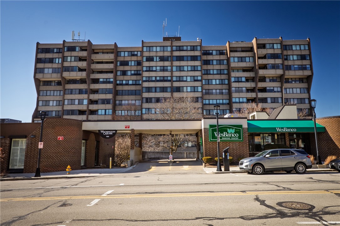 750 Washington Rd — photo 1