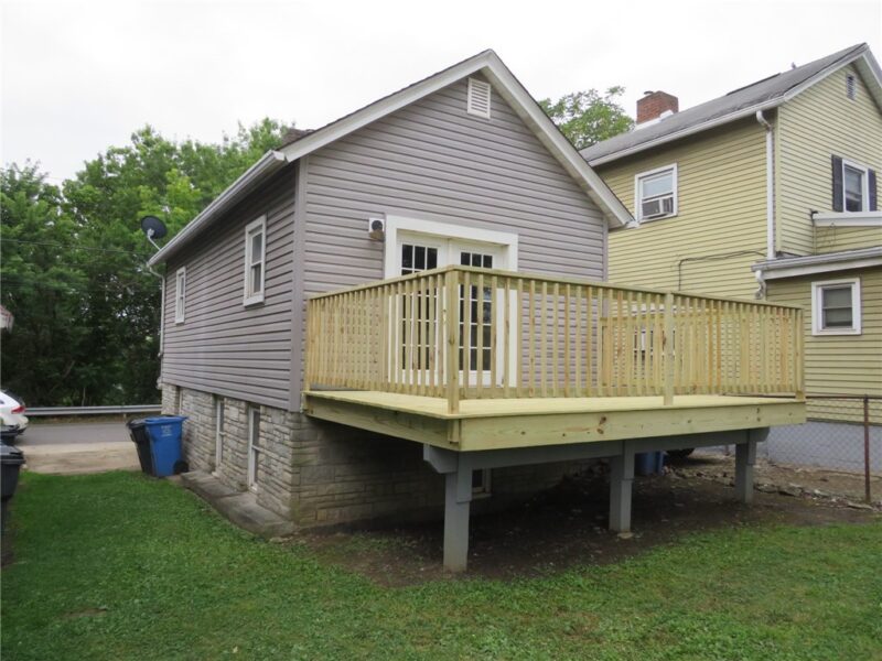 220 Finley Ave — photo 4