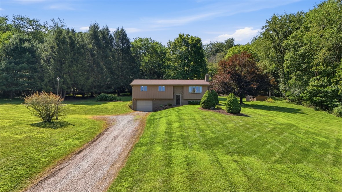 62 Chippewa Rd — photo 1