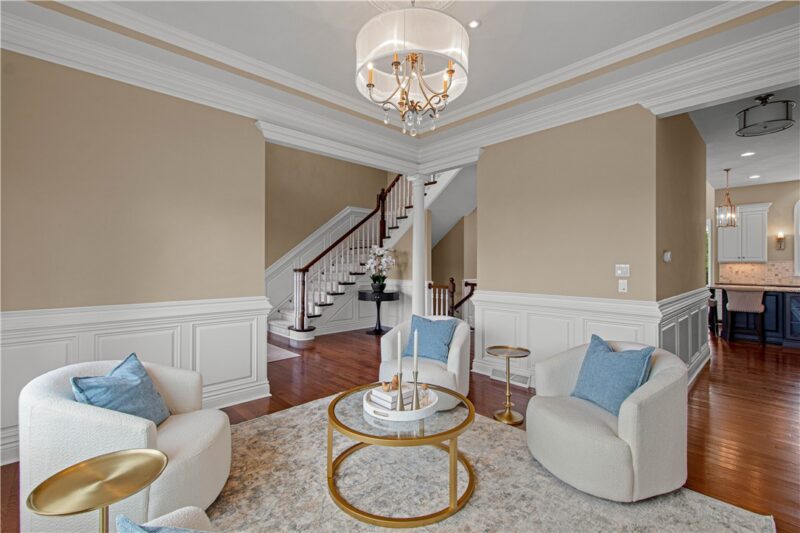 9807 Sumner Dr — photo 8