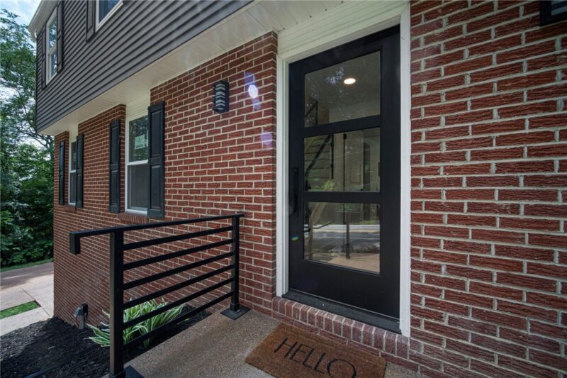 251 Kittanning Pike — photo 3