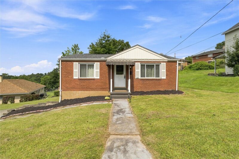 805 Braddock Rd — photo 2