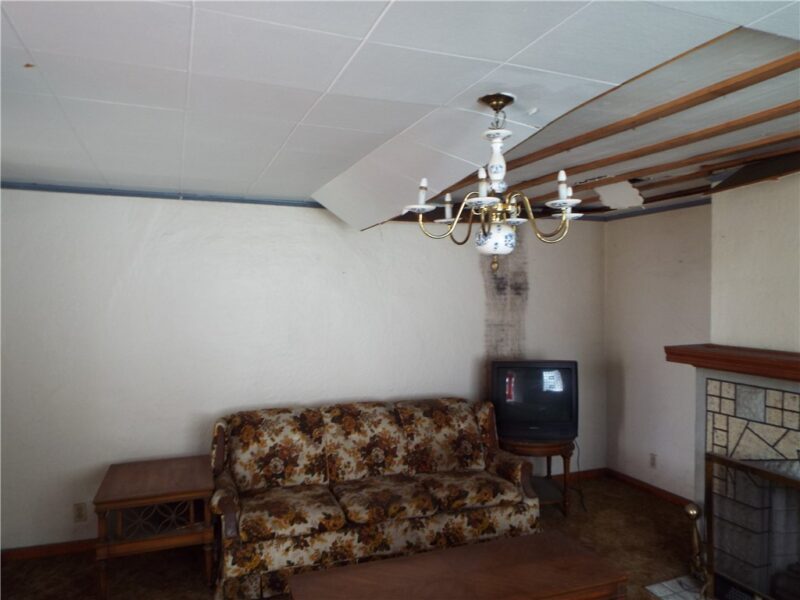 110 S Pine St — photo 3