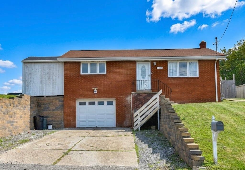 3018 Mount Troy Rd — photo 1