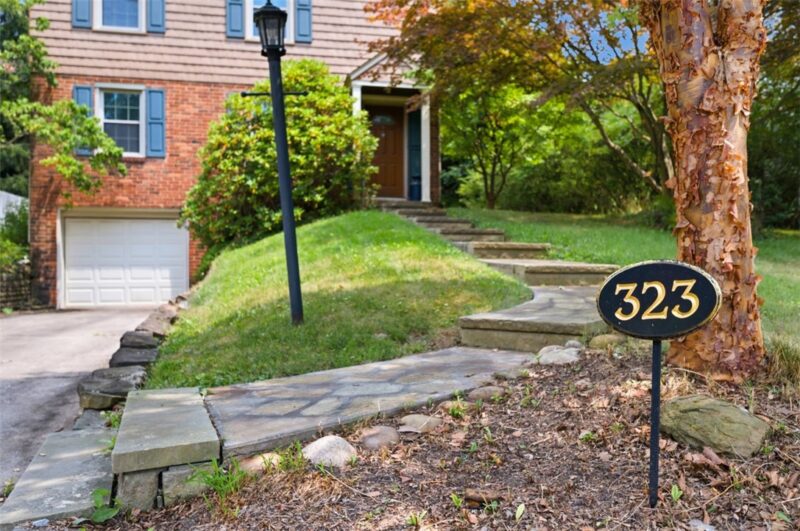 323 Constitution Drive — photo 6