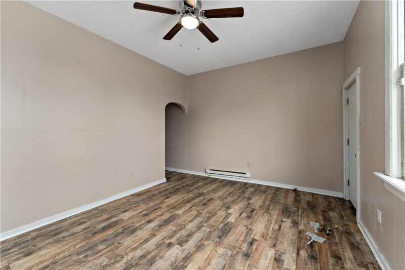 1526 2nd Ave — photo 4