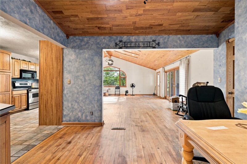 3613 Hubbard Middlesex Rd — photo 5