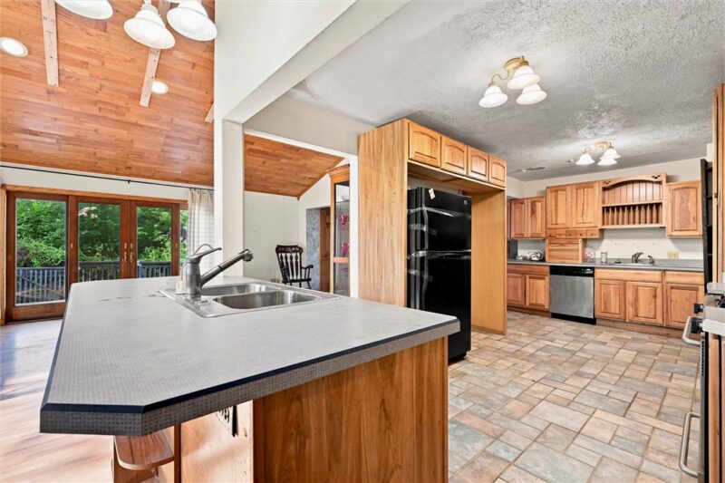 3613 Hubbard Middlesex Rd — photo 6
