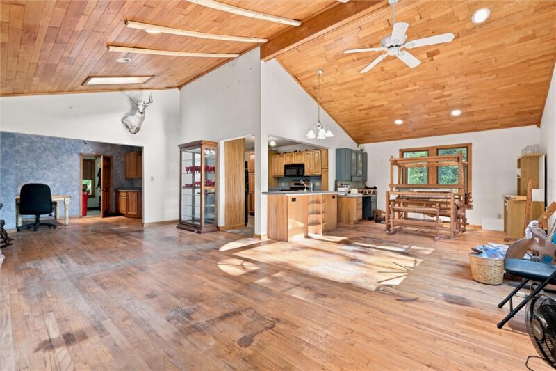 3613 Hubbard Middlesex Rd — photo 8