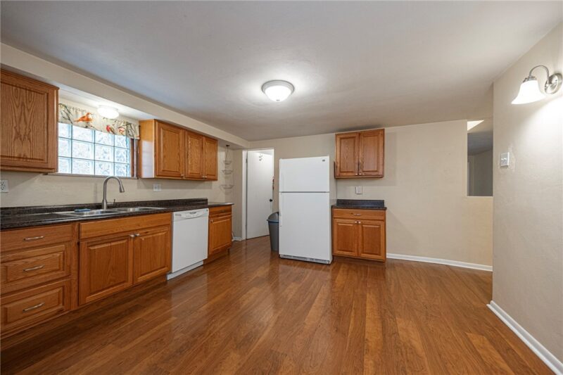 4307 Haldane St — photo 8