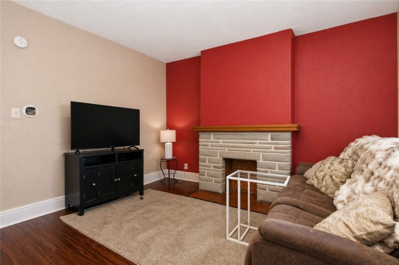 5276 Holmes St — photo 5