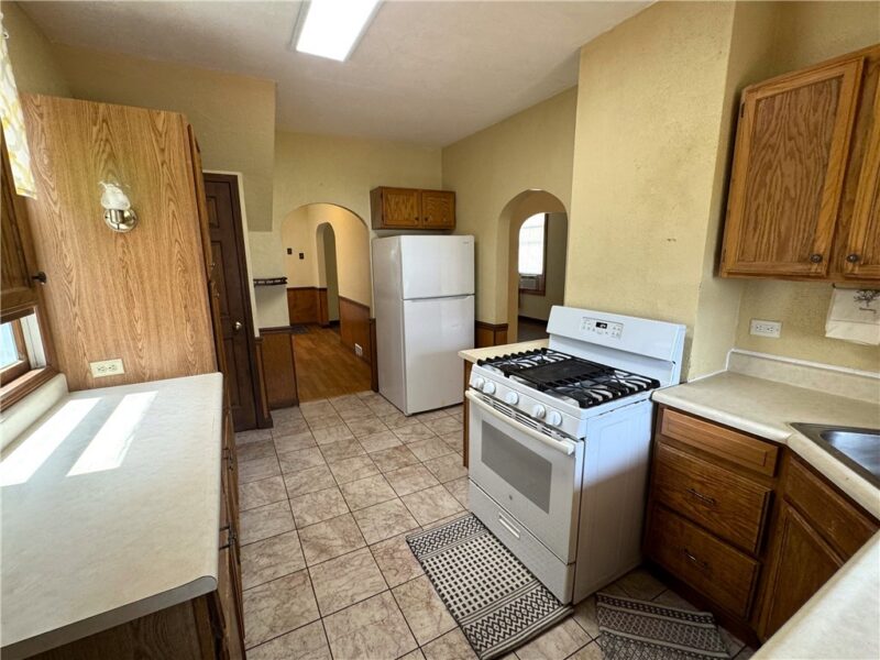 1716 Constitution Blvd — photo 8